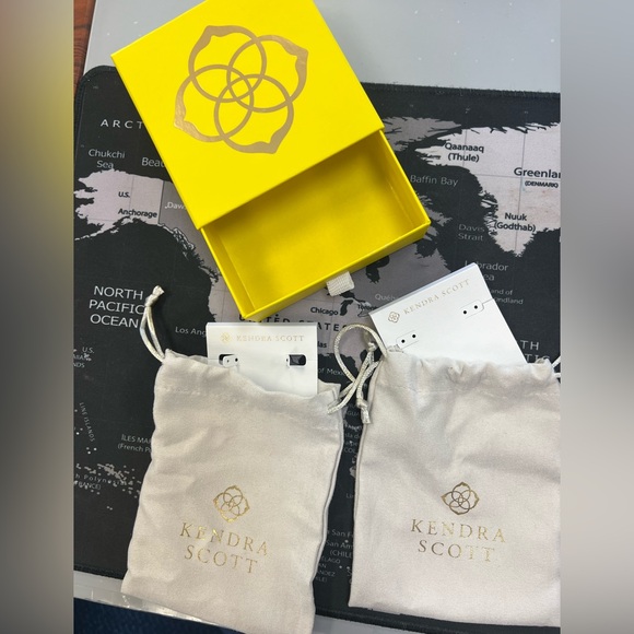 Kendra Scott Accessories - Kendra Scott Jewelry with Yellow Box and White Pouches